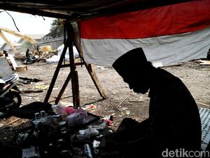 Mereka yang Bertahan di Tanah Penggusuran Sunter