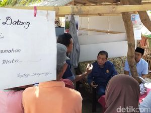 DPRD Banyuwangi Kunjungi Warga Terdampak Penggusuran DPRD Banyuwangi Kunjungi Warga Terdampak Penggusuran