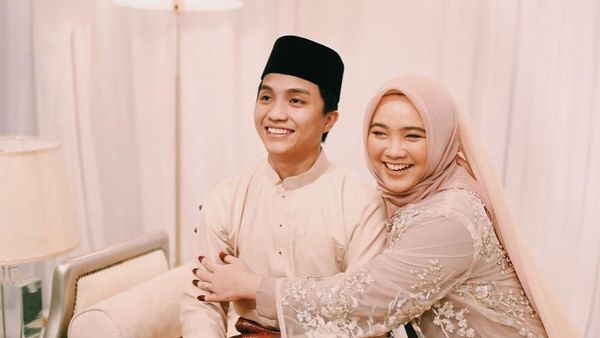 Momen Mesra Pasangan yang Viral, 2 Bulan Nikah Suami Meninggal Usai Futsal