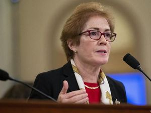 Sidang Pemakzulan: Trump Serang Mantan Duta Besar AS untuk Ukraina