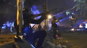 Polisi dan Demonstran Saling Serang di Kampus Hong Kong