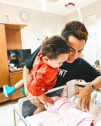 Rachel Vennya Lahiran Anak Kedua, Suami Ungkap Cerita Mengharukan