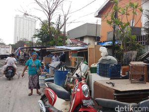 Warga Korban Penggusuran di Sunter Bertahan, Tolak Dipindah ke Rusun