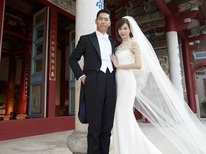 Menikah, Mantan Jerry Yan Menolak Angpau dan Dapat Hadiah Garam Hingga Cuka Menikah, Mantan Jerry Yan Menolak Angpau dan Dapat Hadiah Garam Hingga Cuka
