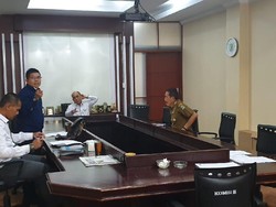 DPRD Pertanyakan Besaran PAD Kota Bekasi ke Kepala Bapenda