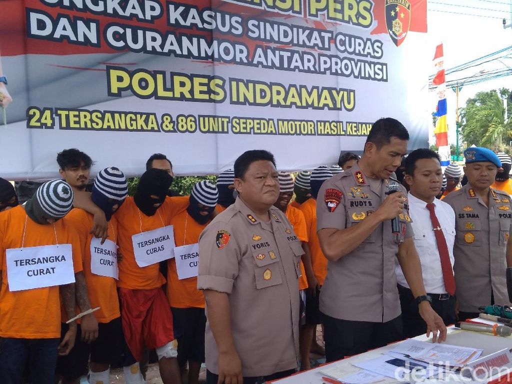 Polres Indramayu Ringkus 24 Pelaku Curanmor Lintas Provinsi Polres Indramayu Ringkus 24 Pelaku Curanmor Lintas Provinsi