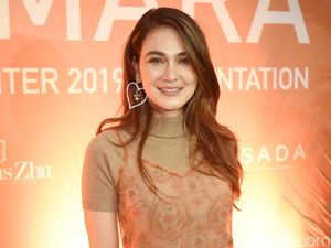Tetap Doakan Mantan, Luna Maya Tak Pernah Hindari Syahrini-Reino Tetap Doakan Mantan, Luna Maya Tak Pernah Hindari Syahrini-Reino