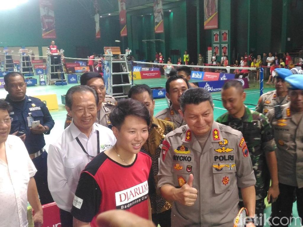 Kapolda Jateng Pantau Final Audisi Djarum, Juga Tantang Liliyana Natsir
