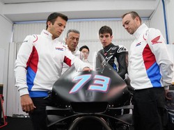 Tes MotoGP Valencia: Marquez Bersaudara Sama-sama Crash