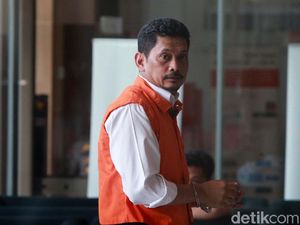 Eks Dirut INTI Diperiksa KPK Eks Dirut INTI Diperiksa KPK