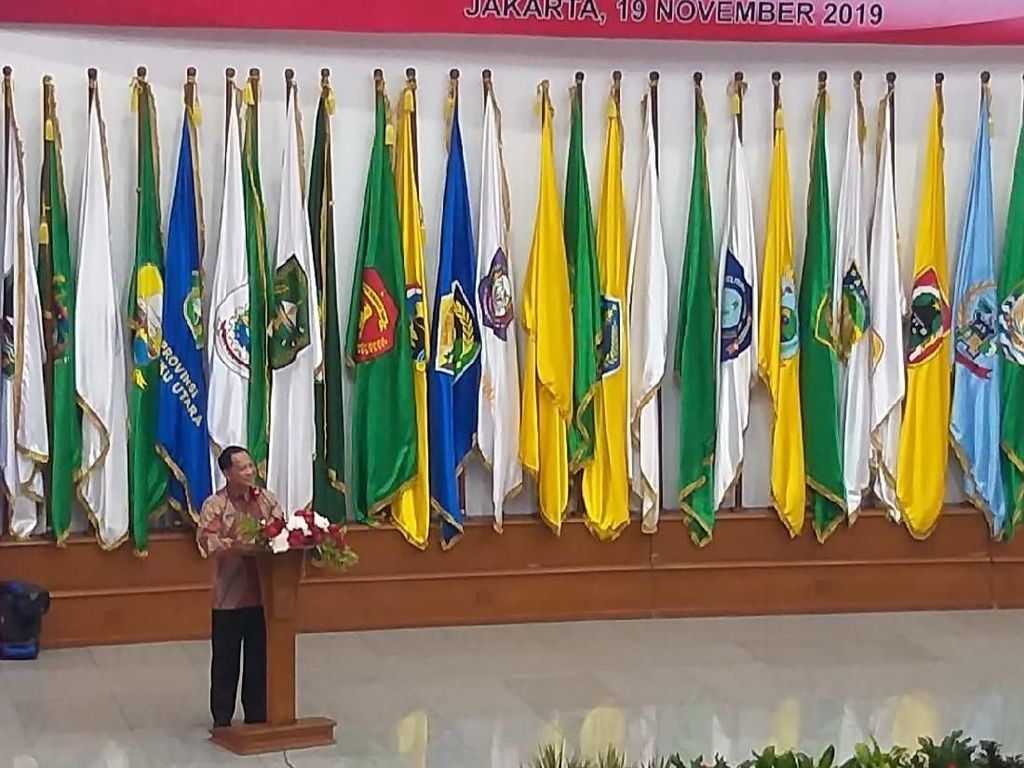 Mendagri Sebut Indonesia Dihadapi Problem Cepatnya Pertumbuhan Penduduk Mendagri Sebut Indonesia Dihadapi Problem Cepatnya Pertumbuhan Penduduk