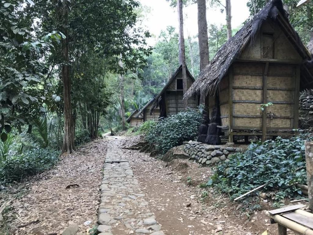 Jelajahi Keindahan Alam Suku Baduy Jelajahi Keindahan Alam Suku Baduy