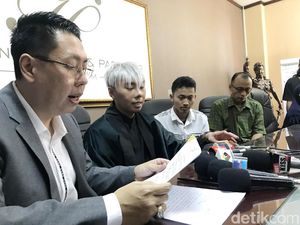 Damai dengan Pemilik Akun Hikmah Kehidupan, Roy Kiyoshi Akan Cabut Laporan Damai dengan Pemilik Akun Hikmah Kehidupan, Roy Kiyoshi Akan Cabut Laporan