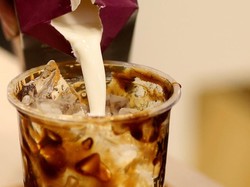 Lagi Hits Minuman Brown Sugar, Benarkah Gula Aren Lebih Sehat?