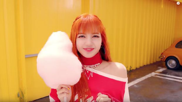 Lisa BLACKPINK Lisa BLACKPINKdok. YG Entertainment via YouTube