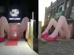 Terlalu Vulgar, Pintu Masuk Bar Berbentuk Vagina Ini Bikin Heboh