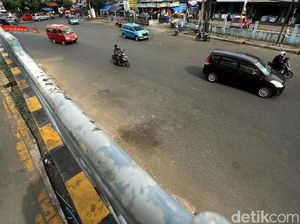 Jalan Raya Pondok Gede Kini Bersih dari Genangan dan Sampah