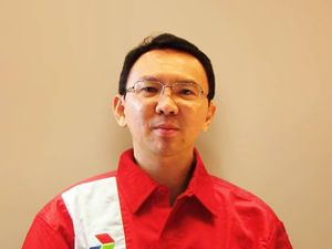 Manipulasi Agan Harahap, dari Jokowi hingga Ahok Berseragam SPBU Manipulasi Agan Harahap, dari Jokowi hingga Ahok Berseragam SPBU