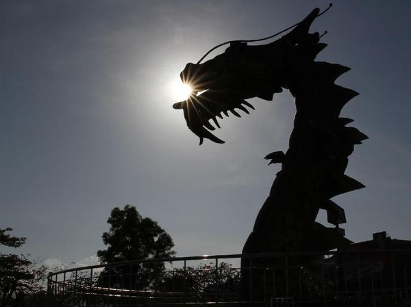 Potret Patung Naga Kerajaan Kesultanan Buton