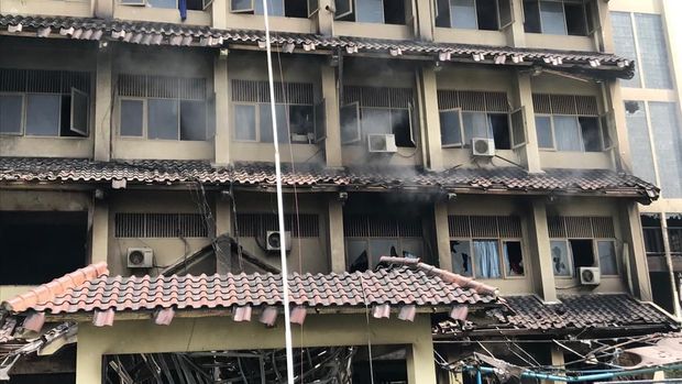 Api Kembali Muncul di Gedung SMK Yadika 6 Bekasi, Guru-guru Panik