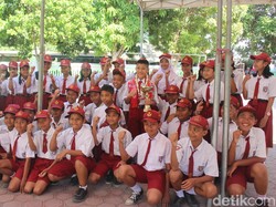 Pelajar SD Negeri di Sidoarjo Ini Raih Medali Emas Karate Tingkat Dunia