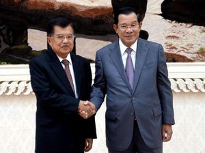 Pererat Hubungan Bilateral, JK Temui PM Kamboja