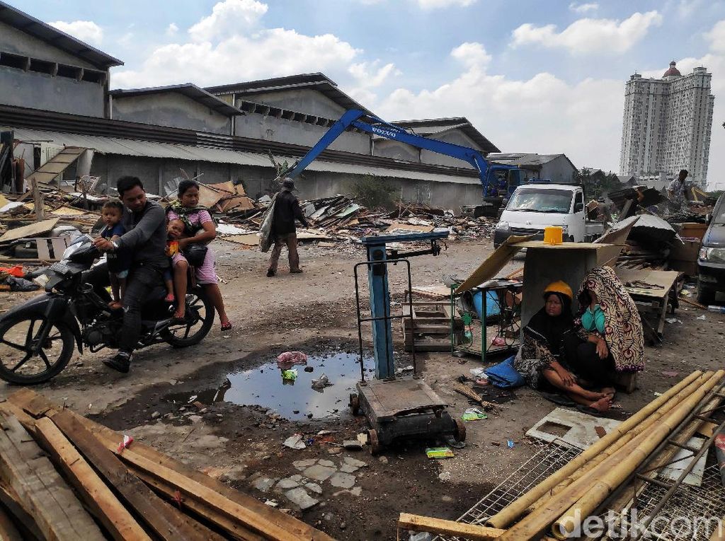 LBH Jakarta Minta Kejelasan Kemendagri soal Pencabutan Aturan Gusur Era Ahok