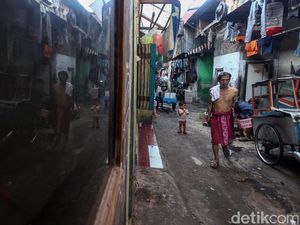 Sri Mulyani Dorong Pemda Update Data Keluarga Miskin saat Pandemi