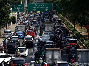 Lenteng Agung-Pasar Minggu Makin Macet Imbas Proyek Flyover