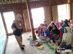 Waspada! Ada 3 Juta Meter Kubik Material di Puncak Merapi