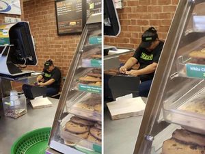 Ciuman hingga Masak Tanpa Baju, Aksi Orang-orang di Restoran Ini Bikin Jengkel!