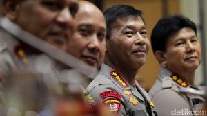 Rapat Perdana Kapolri Jenderal Idham Azis Bersama Komisi III DPR