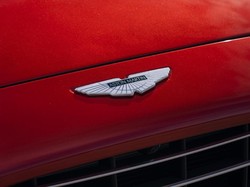 Rugi 3 T di Semester Pertama, Aston Martin Berharap pada Pasar China