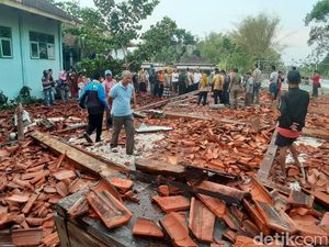 Begini Kondisi Terkini Para Korban Robohnya Aula SMKN 1 Miri Sragen Begini Kondisi Terkini Para Korban Robohnya Aula SMKN 1 Miri Sragen