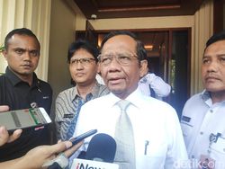 Mahfud Akan Gelar Rakor Bahas Laporan KLHK soal Karhutla 2014-2019