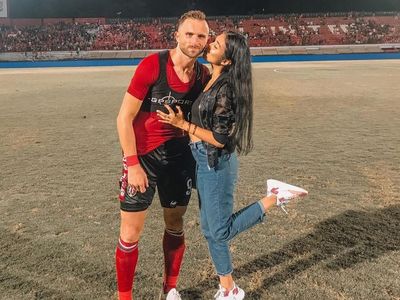 Kesetiaan Lelhy Arief Dampingi Ilija Spasojevic