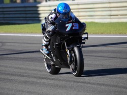 Crash di Tes MotoGP Valencia, Alex Marquez: Biasa, Kesalahan Pemula