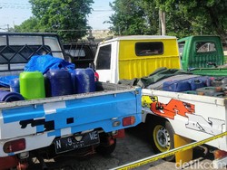 Polisi Bondowoso Ringkus Pembeli BBM yang Gunakan Mobil Modifikasi