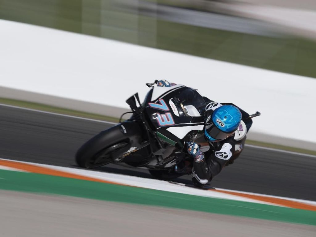 Alex Jatuh di Awal Tes MotoGP Valencia, Marc Marquez: Dia Kepagian Alex Jatuh di Awal Tes MotoGP Valencia, Marc Marquez: Dia Kepagian