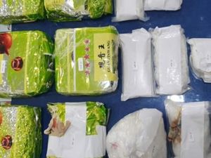 Penyelundupan 7 Kg Sabu dari Aceh Digagalkan Polisi Surabaya