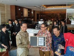 Rayakan Ultah ke-72, Pakar Marketing HK Jadi Tamu Kehormatan di Yogya