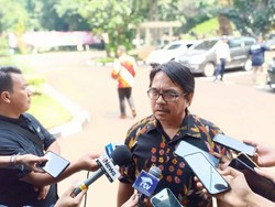 Ade Armando Penuhi Panggilan Polisi Terkait Meme Anies Berwajah Joker