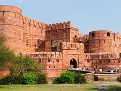 Pesona Agra, Kota yang Simpan Sejarah Kejayaan India