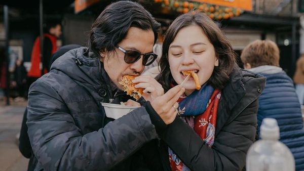 Kulineran Romantis Kimberly Ryder, Sebelum Lahiran Anak Pertama