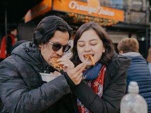 Kulineran Romantis Kimberly Ryder, Sebelum Lahiran Anak Pertama