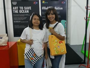 Inspiratif! Wanita Ini Tetap Bisa Kuliah Meski Menyandang Autisme