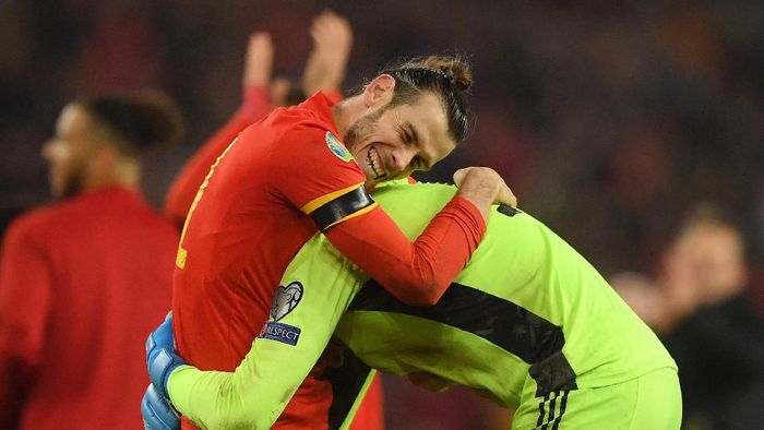 Gareth Bale dikritik habis karena selebrasi kontroversialnya (Harry Trump/Getty Images) Gareth Bale dikritik habis karena selebrasi kontroversialnya (Harry Trump/Getty Images)