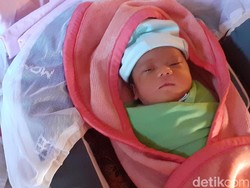 Geger Temuan Bayi dalam Kardus Mi Instan di Parongpong