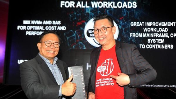 Solusi Penyimpanan dan Pondasi Infrastruktur