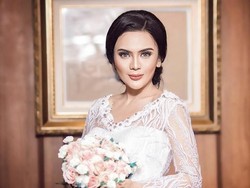 Usai Melahirkan, Anggita Sari Tutup Akun Instagram